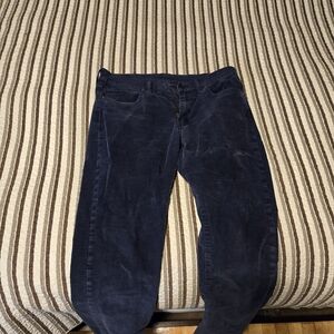 Levis Corduroys Size 32